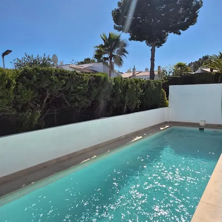 Casa Nyaraló Muntanya la Sella