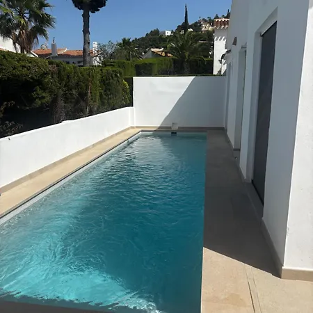 Casa Nyaraló Muntanya la Sella